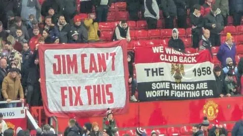 蓝军瞄准红军巨星级后卫！科尔力荐范戴克，强调罗塞尼尔耐心育才，英超激情战前瞻！