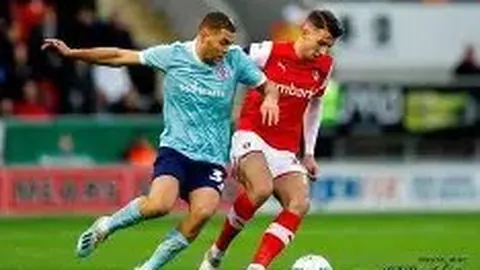 “中国市场坚持公平开放，面向全球各国一视同仁”